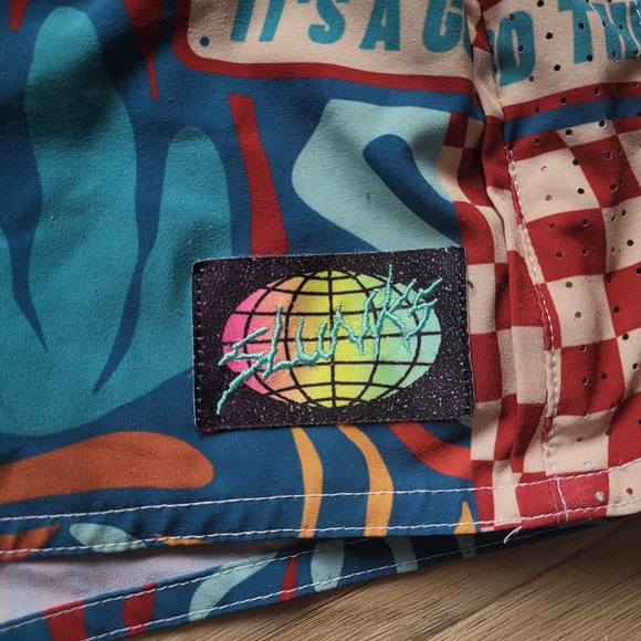 Slunks - Picture 3 of 3